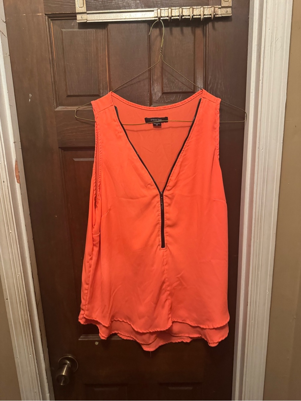 Women’s Size 1X Pleione Orange Sleeveless V-Neck Blouse with Zip Trim